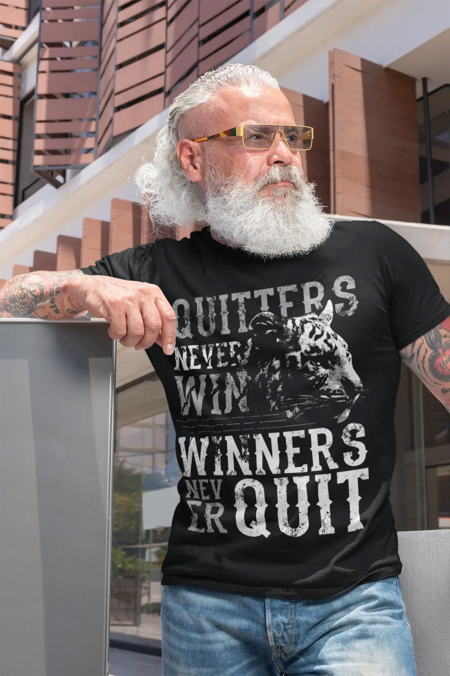 men clothing basic white shirt-ULTRABASIC Men's T-Shirt Quitters Never Win Winners Never Quit - Tiger Face