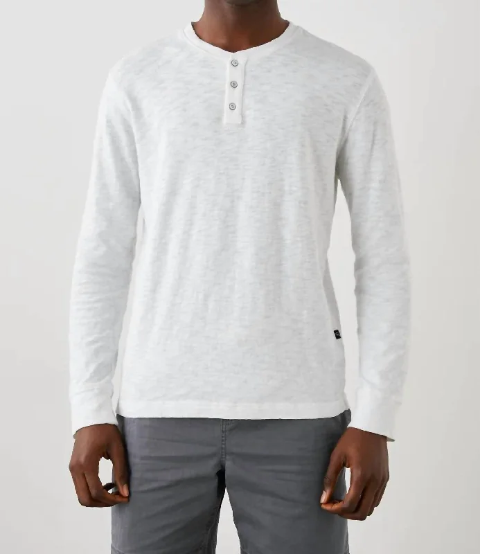 men clothing pullover hoodie-Skhi Henley Shirt In White