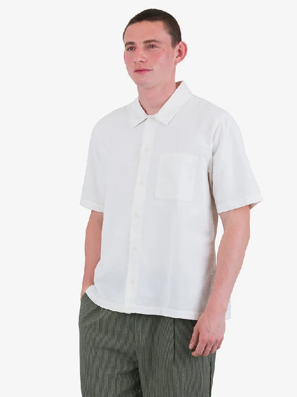 men clothing sporty jacket-Folk Gabe Shirt in Ecru Off White